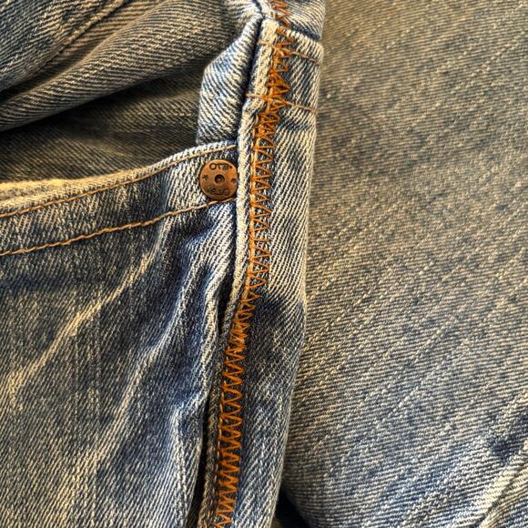 OTB One Tough Brand Men's Relaxed Straight Medium Wash Jeans Y2K Sz 38X32 - Picture 8 of 11